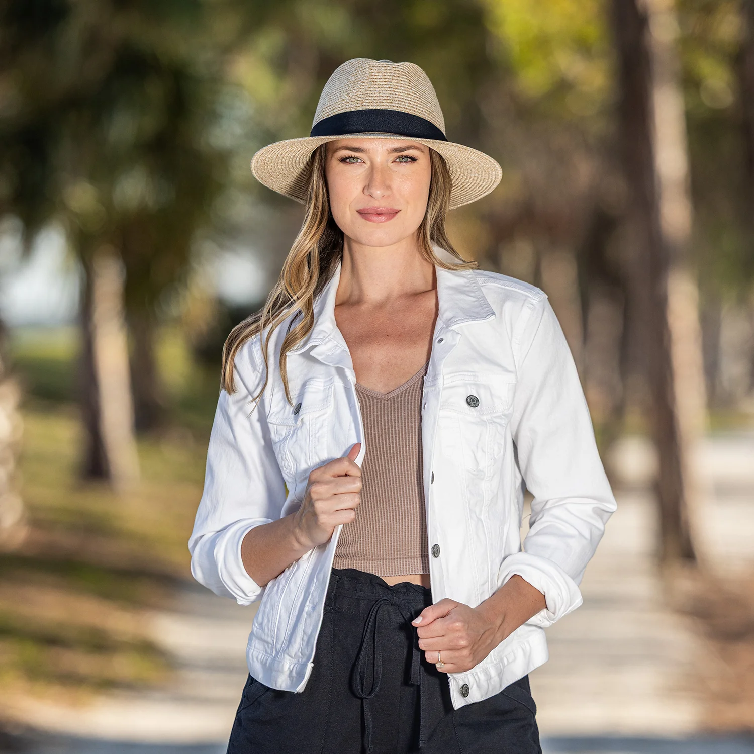 Petite Palm Beach - Image 3
