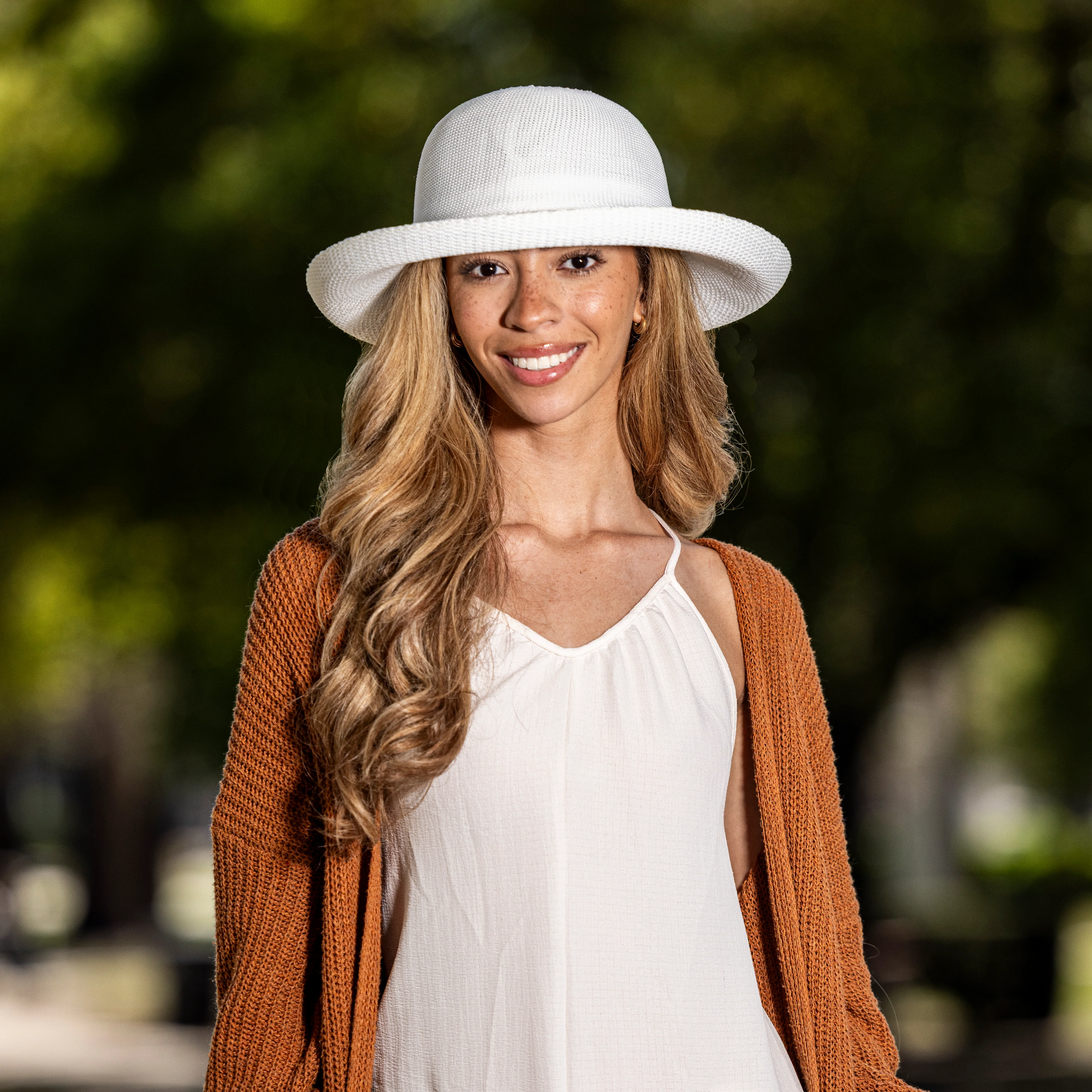 Victoria UPF - Image 10